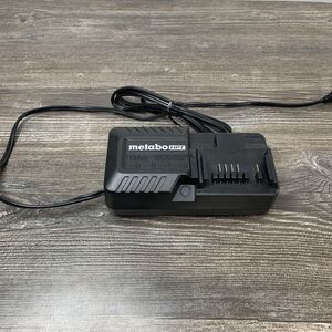 Metabo HPT UC18YSL Corded Lithium Ion 14.4-18V Battery Charger
